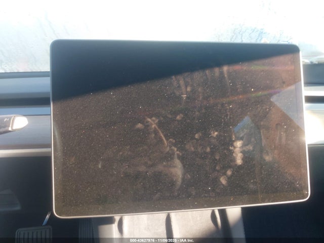 2023 TESLA MODEL 3 5YJ3E1EA5PF511012 Photo 6