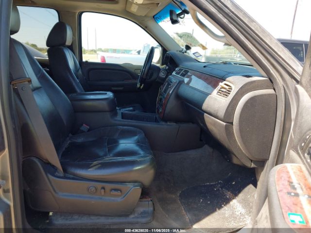 2007 CHEVROLET TAHOE 1GNFC13067J404127 Photo 4
