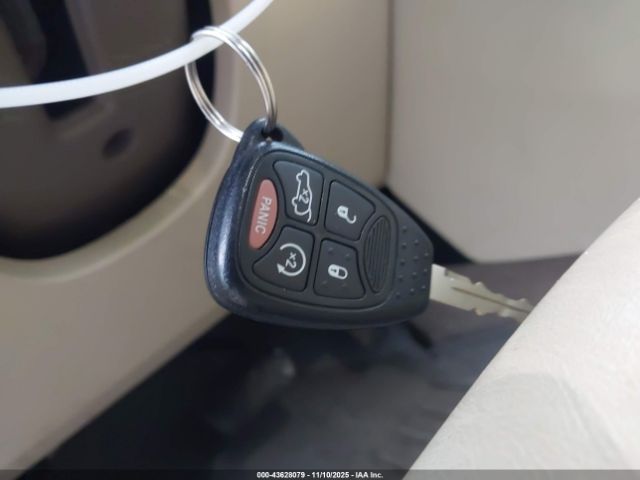 2010 CHRYSLER SEBRING 1C3CC5FV8AN177151 Photo 10