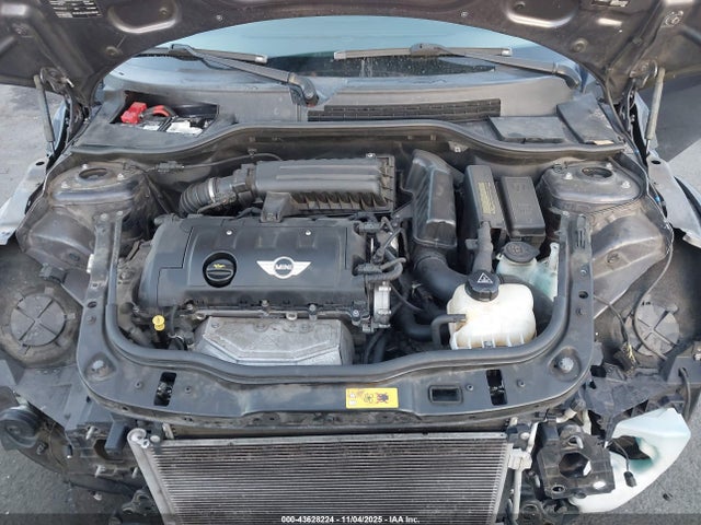 2012 MINI COOPER CLUBMAN WMWZF3C59CT190220 Photo 9