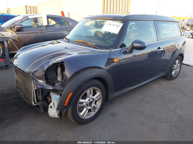 2012 MINI COOPER CLUBMAN WMWZF3C59CT190220 Photo 1