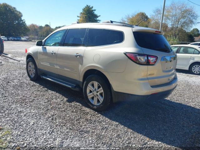 2014 CHEVROLET TRAVERSE 1GNKRHKD2EJ306221 Photo 2