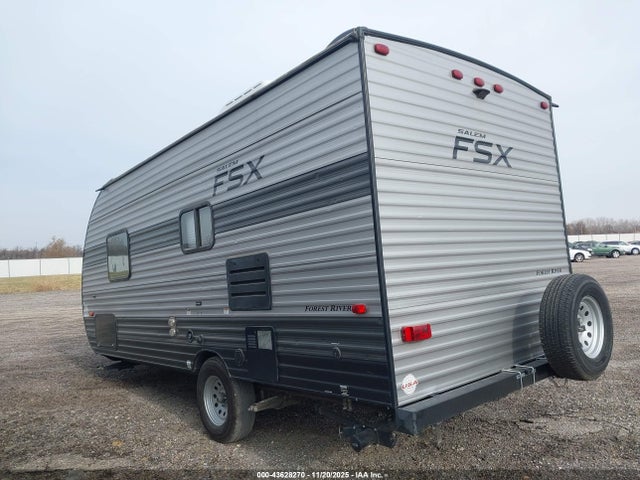 4X4TSM711LY004944 Salem Fsx Series 167rbk