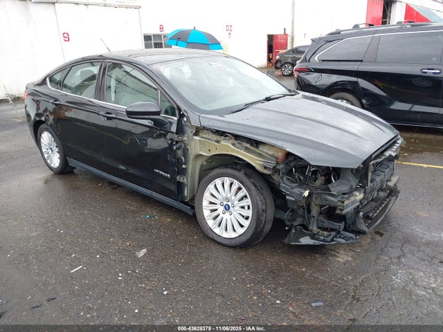 2015 FORD FUSION HYBRID 3FA6P0UU2FR137409