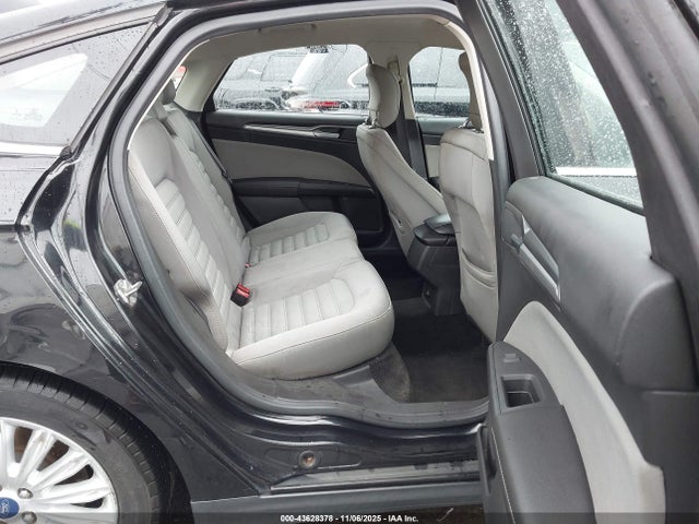 2015 FORD FUSION HYBRID 3FA6P0UU2FR137409 Photo 7
