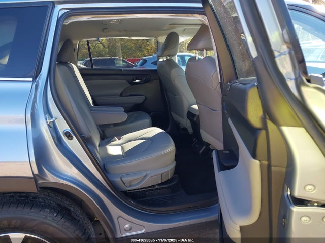 Aukcja sprzedaży 2022 Toyota Highlander Hybrid Xle, vin: 5TDHBRCH4NS091734, numer aukcji: 43628385