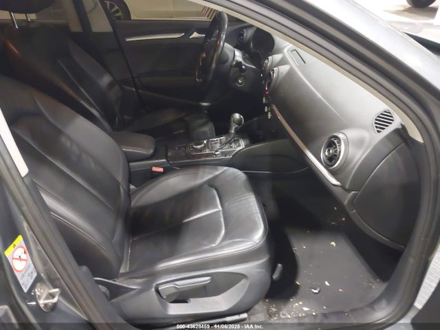 2015 AUDI A3 WAUACGFF1F1020029 Photo 4