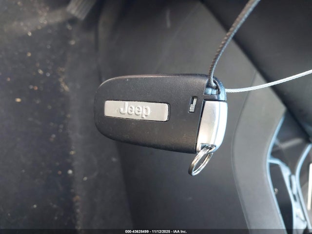 43628499 :رقم المزاد ، 1C4PJLLB8LD650220 vin ، 2020 Jeep Cherokee Altitude Fwd مزاد بيع