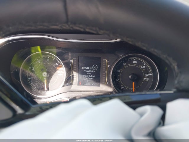 43628499 :رقم المزاد ، 1C4PJLLB8LD650220 vin ، 2020 Jeep Cherokee Altitude Fwd مزاد بيع