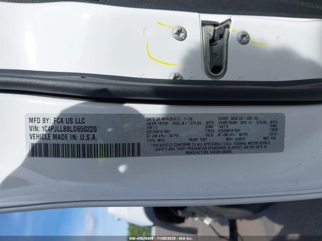 43628499 :رقم المزاد ، 1C4PJLLB8LD650220 vin ، 2020 Jeep Cherokee Altitude Fwd مزاد بيع