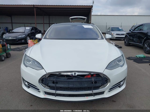 Aukcja sprzedaży 2013 Tesla Model S, vin: 5YJSA1CN6DFP28030, numer aukcji: 43628503