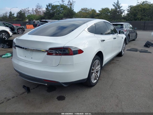 Aukcja sprzedaży 2013 Tesla Model S, vin: 5YJSA1CN6DFP28030, numer aukcji: 43628503