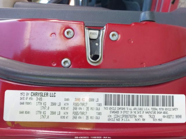 2009 DODGE RAM 1500 1D3HV13P99S793794 Photo 8