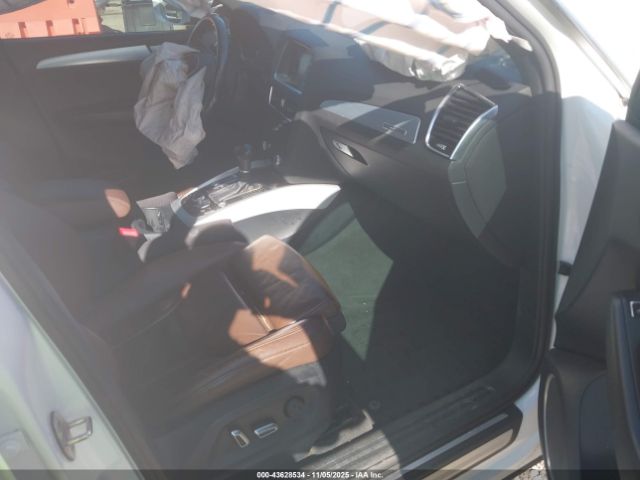 2017 AUDI Q5 WA1M2AFP3HA054124 Photo 4