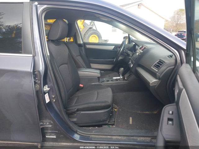 2017 Subaru Outback 2.5i Premium მანქანა იყიდება აუქციონზე, vin: 4S4BSACC3H3270957, აუქციონის ნომერი: 43628596