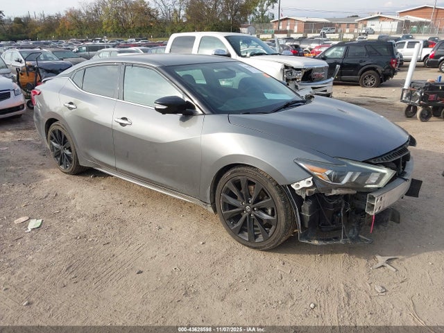 Nissan Maxima 2018 1N4AA6AP2JC387320 Image 1