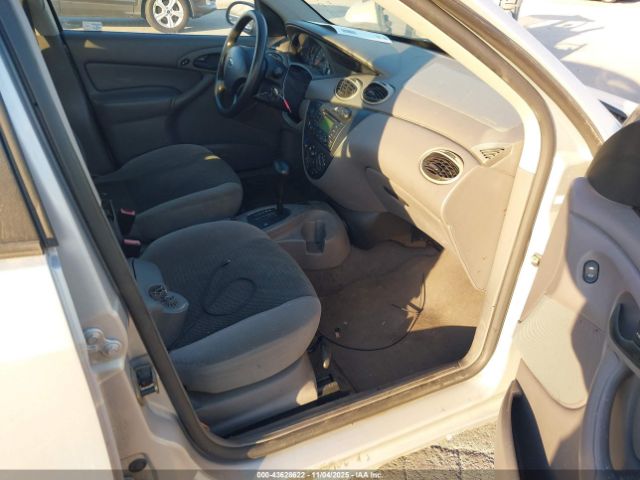 2003 FORD FOCUS 1FAFP34P73W321605 Photo 4