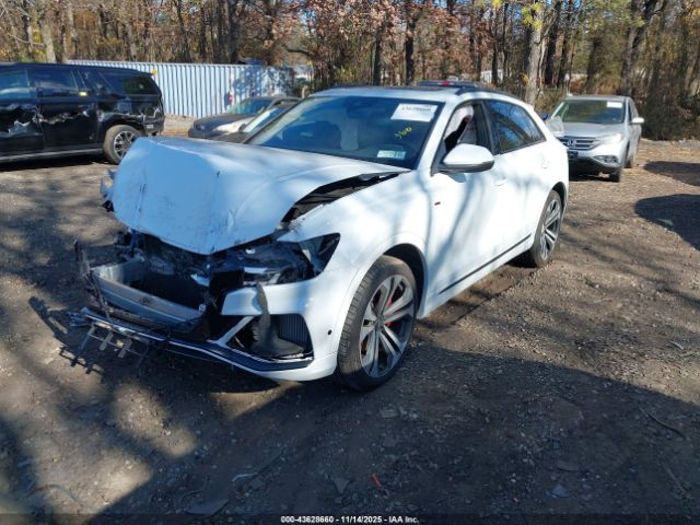 2020 AUDI Q8 WA1EVAF10LD013884 Photo 1