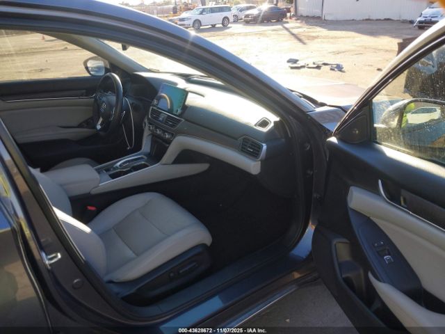 2018 HONDA ACCORD HYBRID 1HGCV3F91JA002164 Photo 4