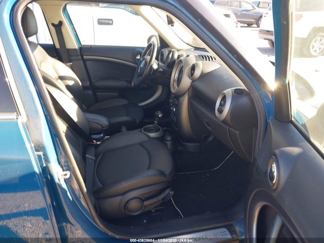 2012 MINI COOPER S COUNTRYMAN WMWZC3C5XCWP20198 Photo 4