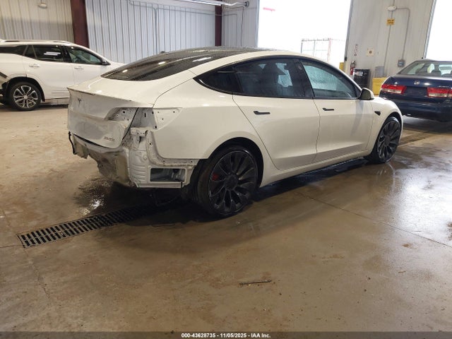 2023 TESLA MODEL 3 5YJ3E1EC6PF622332 Photo 3