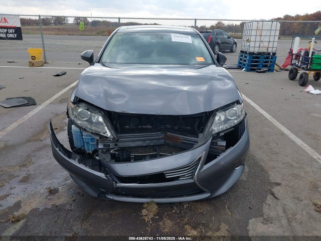 Lexus ES 300H 2014 JTHBW1GG2E2071565 Image 12
