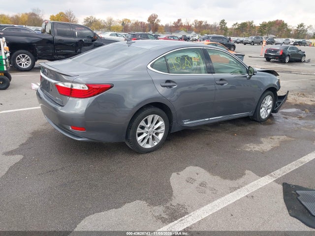 Lexus ES 300H 2014 JTHBW1GG2E2071565 Image 4