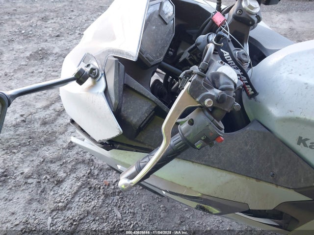 Kawasaki Ninja 500 2025 ML5EXGG1XSDA56075 Image 14
