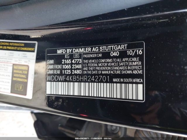 2017 MERCEDES-BENZ C 300 WDDWF4KB5HR242701 Photo 8