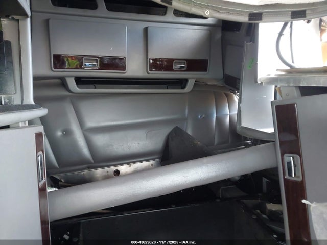 Peterbilt 389 2020 1XPXD49X0LD641963 Image 6