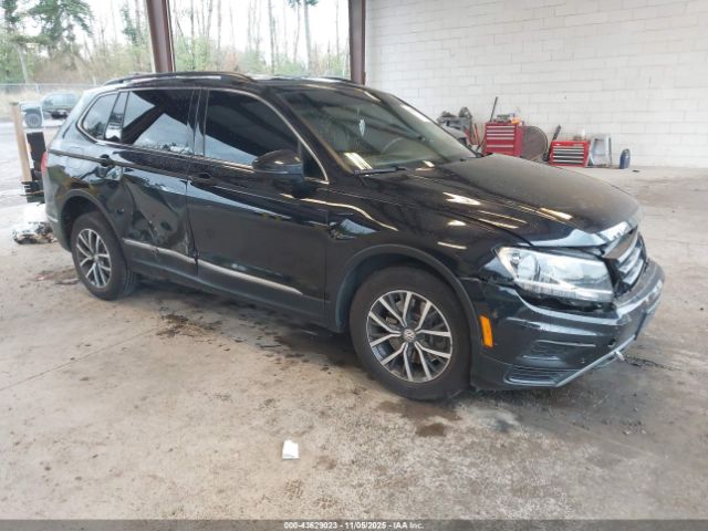 2018 VOLKSWAGEN TIGUAN 3VV3B7AX9JM213704