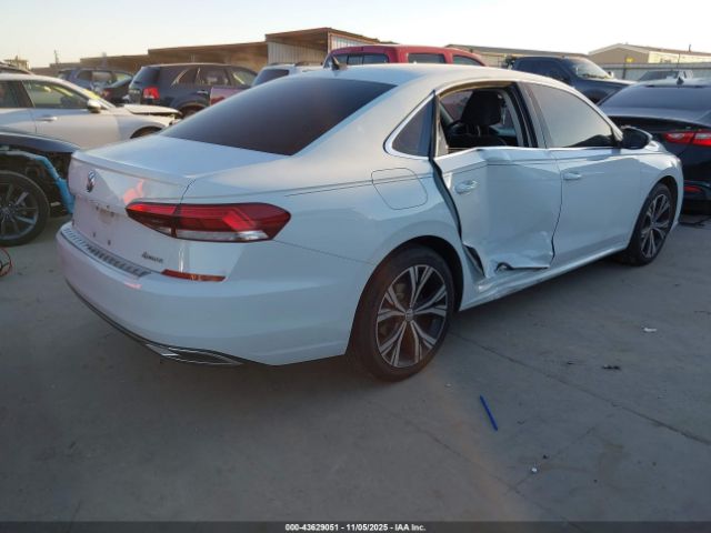 2022 VOLKSWAGEN PASSAT 1VWSA7A38NC000287 Photo 3