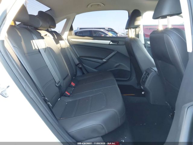 2022 VOLKSWAGEN PASSAT 1VWSA7A38NC000287 Photo 7