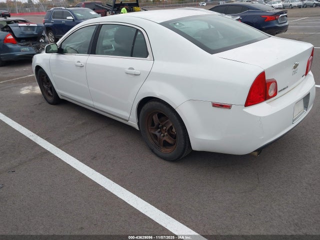 2010 CHEVROLET MALIBU 1G1ZC5E07AF178001 Photo 2