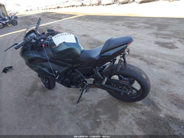 Kawasaki Ex650 P 2025 ML5EXEP11SDAE9953 Image 3