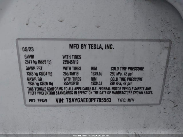 2023 TESLA MODEL Y 7SAYGAEE0PF785563 Photo 8