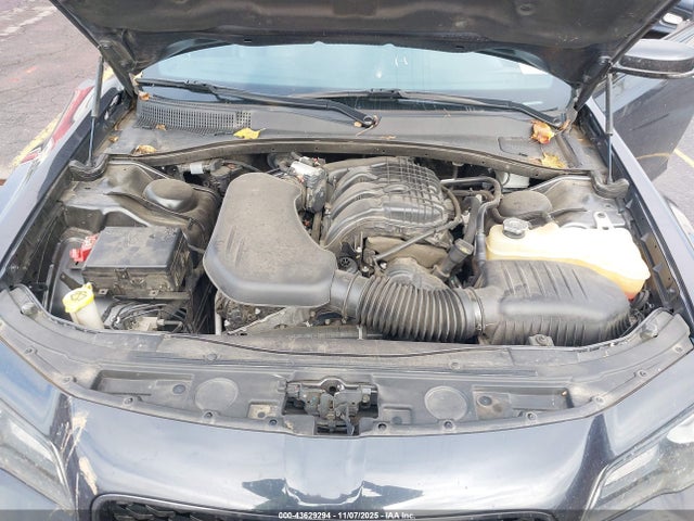 2018 CHRYSLER 300 2C3CCABG0JH192347 Photo 9