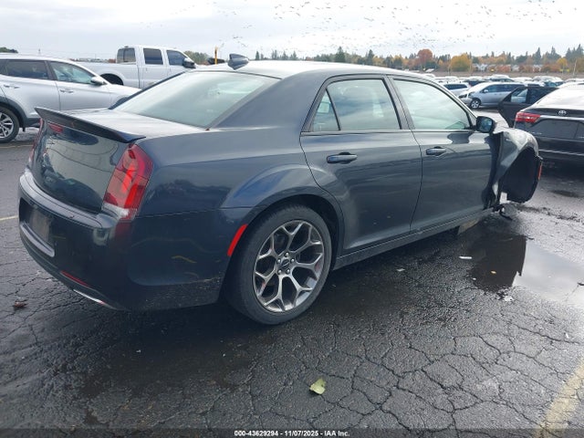 2018 CHRYSLER 300 2C3CCABG0JH192347 Photo 3