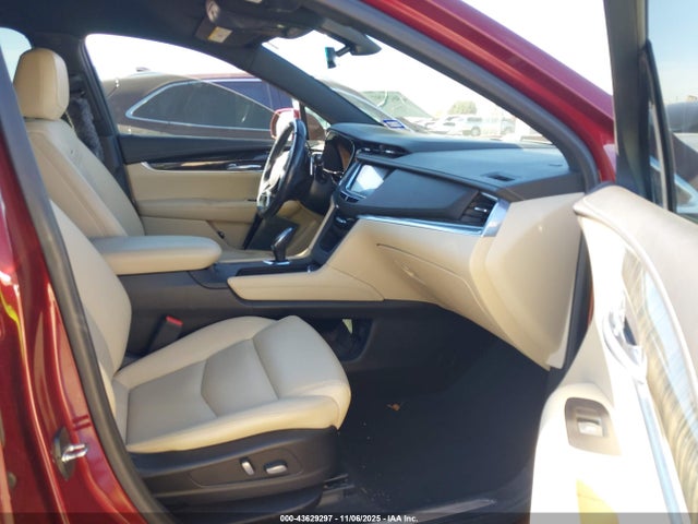 2018 CADILLAC XT5 1GYKNARS7JZ212227 Photo 4
