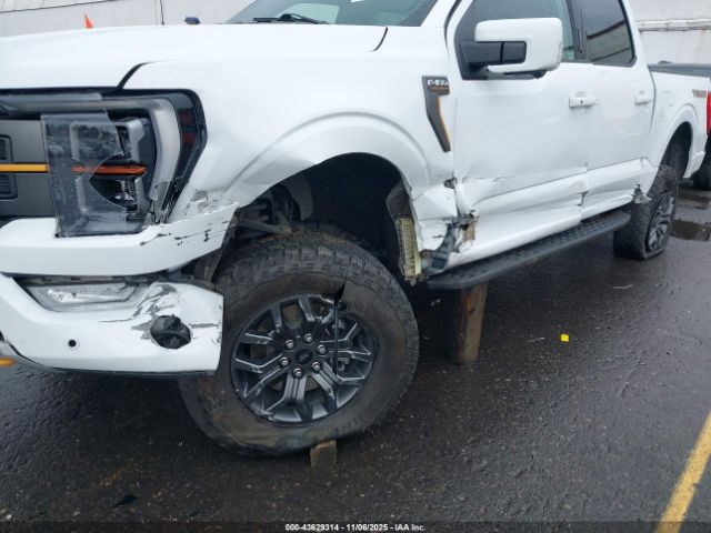 2023 FORD F-150 1FTEW1E82PFB16302 Photo 5