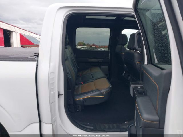 2023 FORD F-150 1FTEW1E82PFB16302 Photo 7