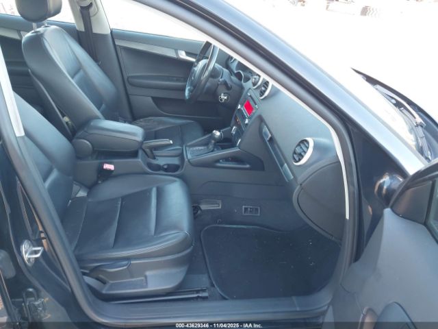 2011 AUDI A3 WAUBEAFM7BA154029 Photo 4