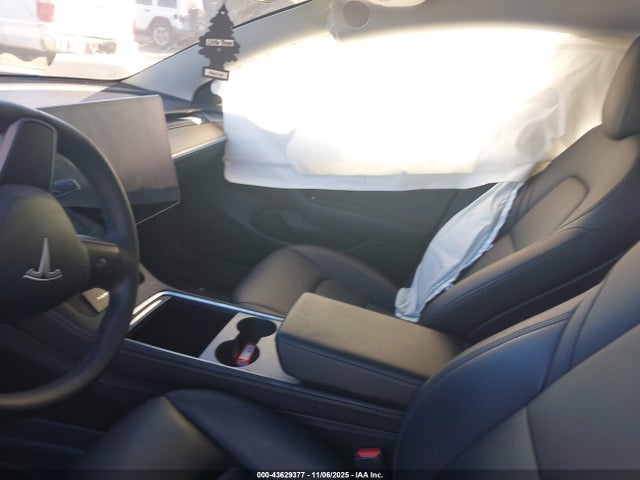 2022 TESLA MODEL 3 5YJ3E1EB1NF106688 Photo 4