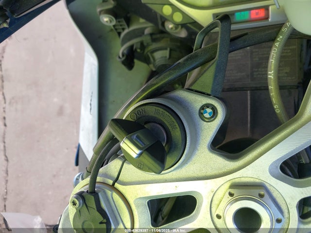 BMW S 1000 Rr 2017 WB10D6007HZ710623 Image 11