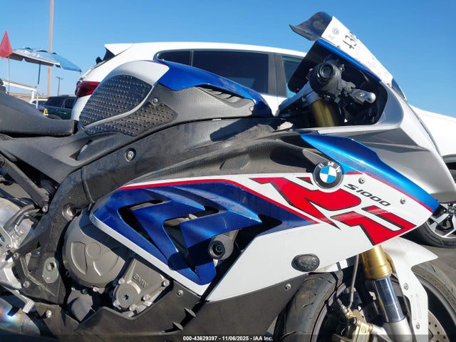 BMW S 1000 Rr 2017 WB10D6007HZ710623 Image 16
