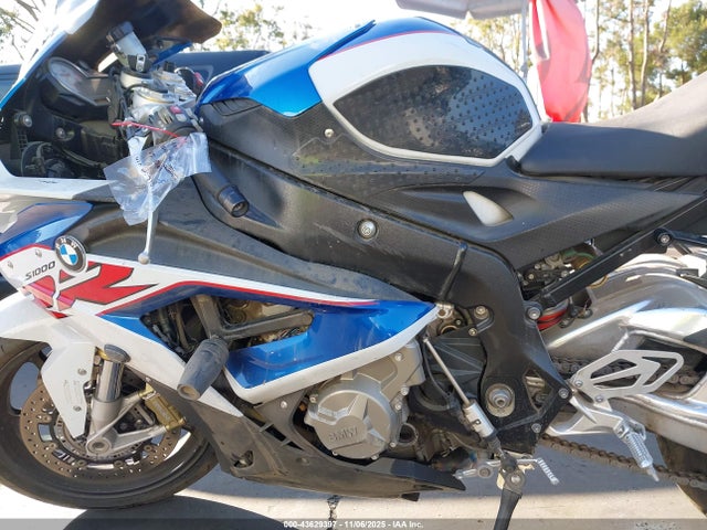BMW S 1000 Rr 2017 WB10D6007HZ710623 Image 18