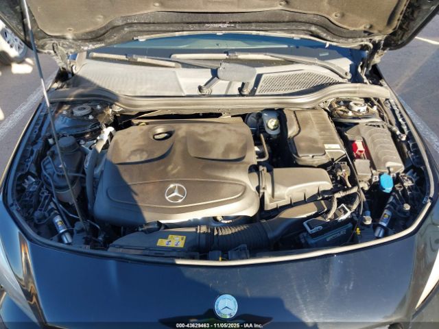 2016 MERCEDES-BENZ CLA 250 WDDSJ4EB4GN375416 Photo 9