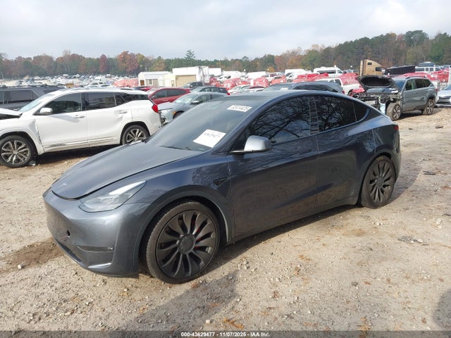 2021 TESLA MODEL Y 5YJYGDEFXMF267964 Photo 1
