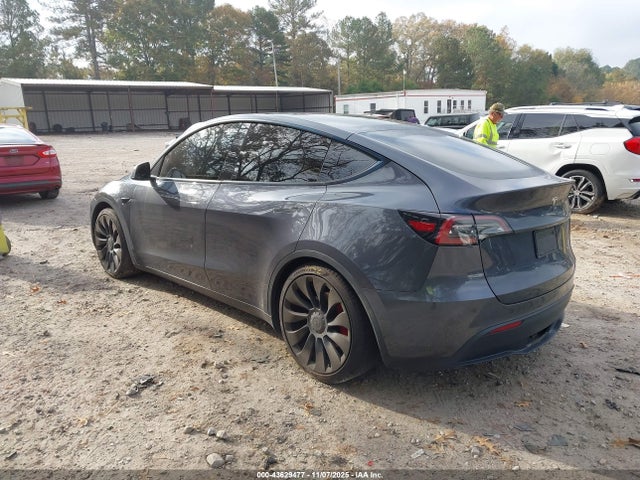 2021 TESLA MODEL Y 5YJYGDEFXMF267964 Photo 2
