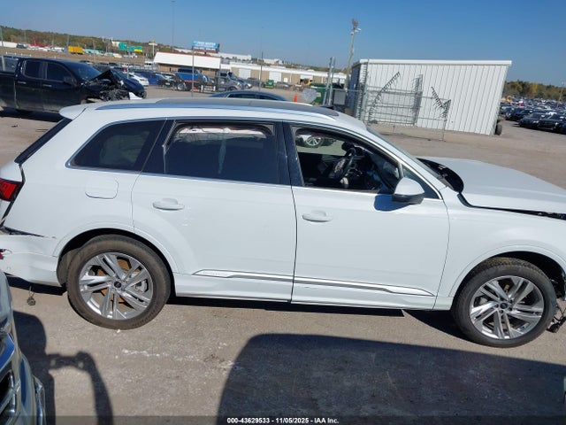 2023 Audi Q7 Premium Plus 55 Tfsi Quattro Tiptronic მანქანა იყიდება აუქციონზე, vin: WA1LXBF73PD020670, აუქციონის ნომერი: 43629533